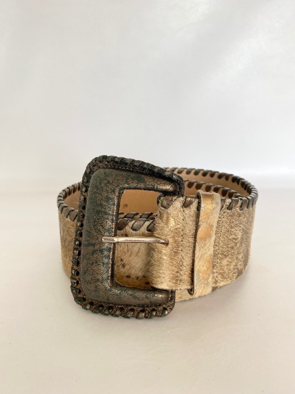 Vintage STREETS AHEAD Calf Hair ROSE GOLD EMBOSSED Leather Whipstitched Belt